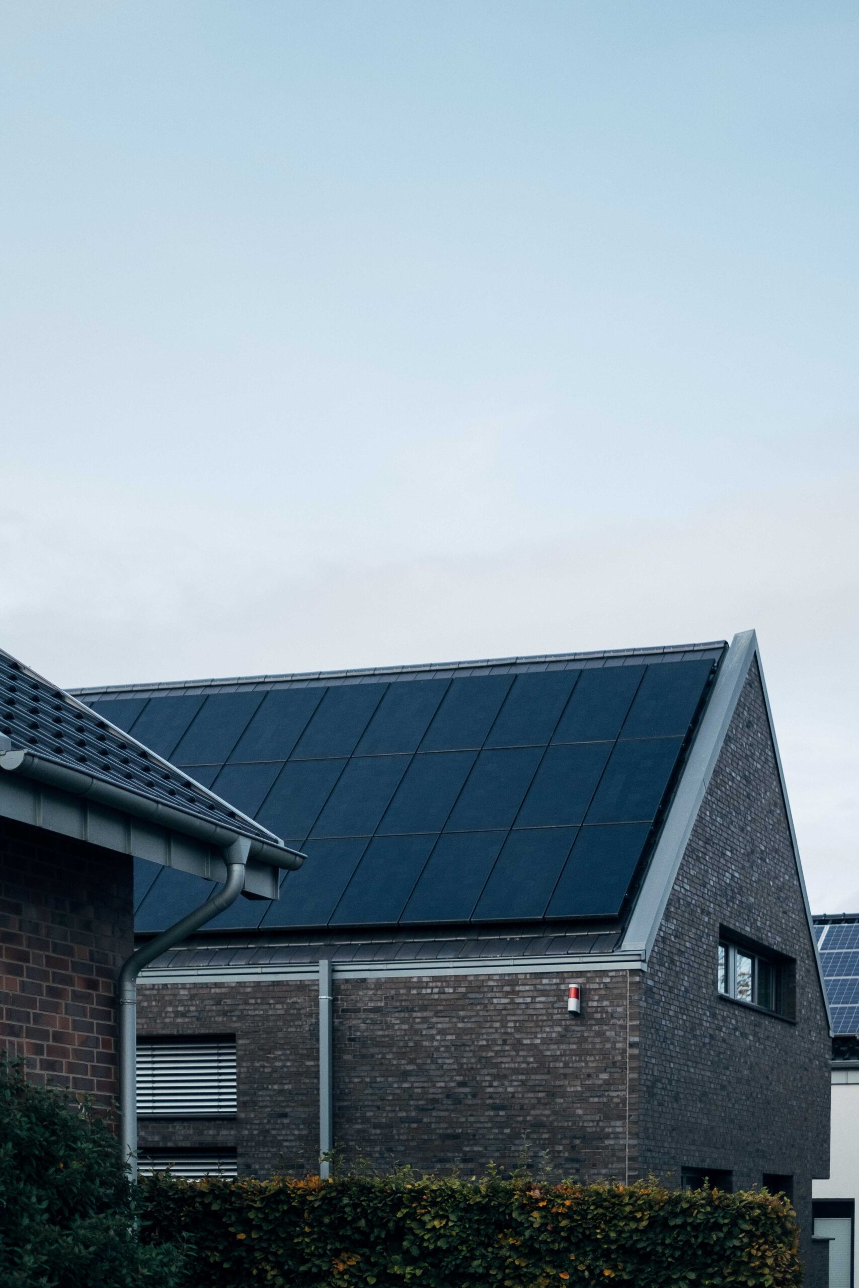 Solarplatten auf einem Dach